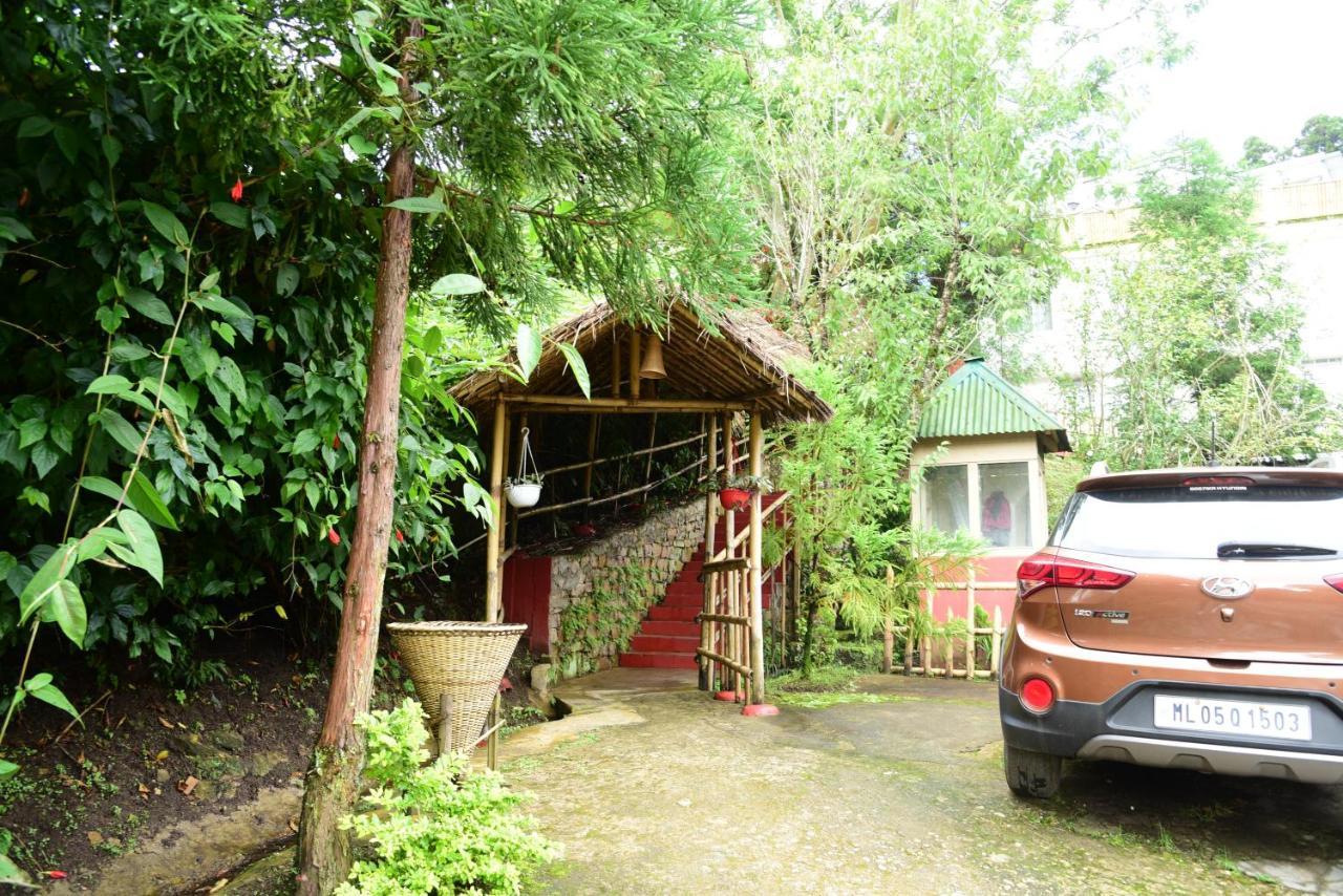 Mid Pine Home Stay Shillong Exterior foto